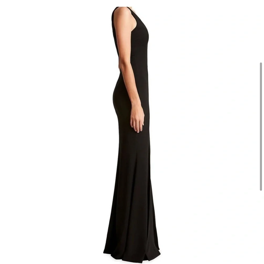 Dress the Population Black Iris Slit Crepe V-neck Gown Dress - Picture 3 of 10